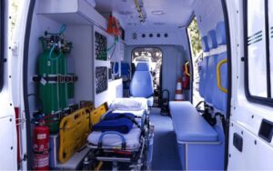 Remoção de Pacientes em Ambulâncias UTI Móvel e Básica
